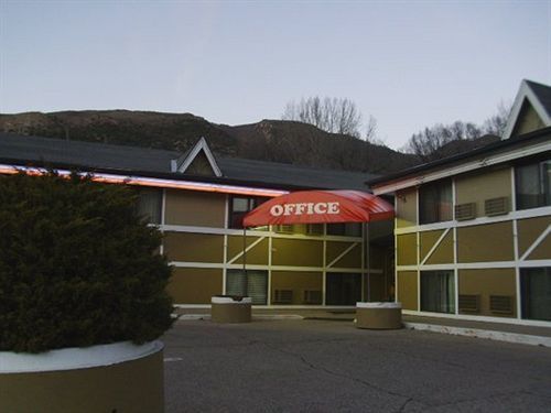 Adventure Inn - Glenwood Springs Εξωτερικό φωτογραφία